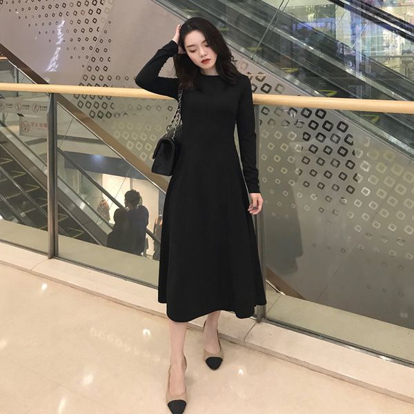 2021 new elegant vintage long black female neck thin winter waist high party dress wxf742 9072, Black;gray
2021 new elegant vintage long black female neck thin winter waist high party dress wxf742 9072, Black;gray