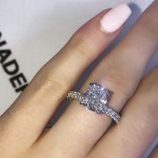 real solid 925 sterling silver ring luxury 2ct cushion cut diamond wedding engagement rings for women fashion fine jewelry gift wholesale, Slivery;golden
real solid 925 sterling silver ring luxury 2ct cushion cut diamond wedding engagement rings for women fashion fine jewelry gift wholesale, Slivery;golden