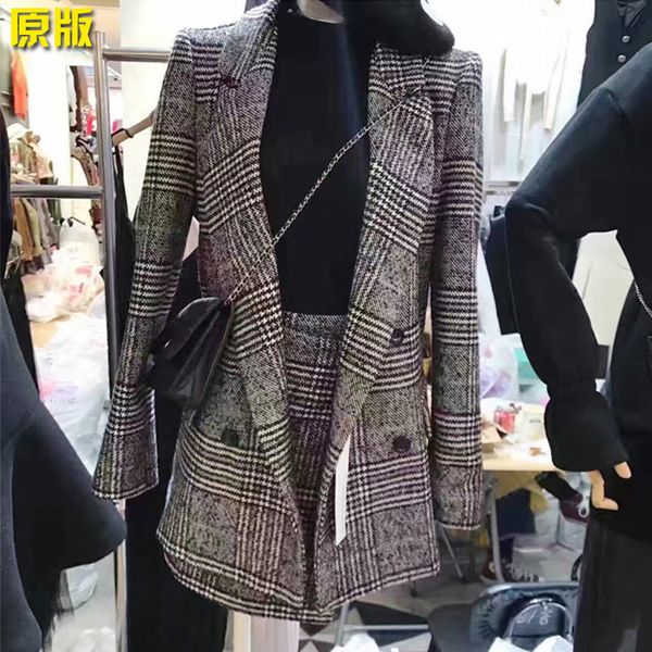 autumn spring long sleeve jacket coat women outwears plaid tweed skirts suit women 2 pieces sets women suits 201106, Black;brown
autumn spring long sleeve jacket coat women outwears plaid tweed skirts suit women 2 pieces sets women suits 201106, Black;brown