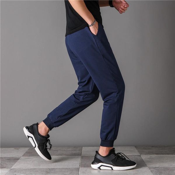 running pants 2021 autumn and winter men's sports plus velvet warmth size leisure fitness jogging sweatpants for men, Black;blue
running pants 2021 autumn and winter men's sports plus velvet warmth size leisure fitness jogging sweatpants for men, Black;blue