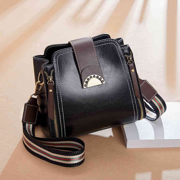 nalandu 2021 new large capacity cowhide single shoulder messenger bag
nalandu 2021 new large capacity cowhide single shoulder messenger bag