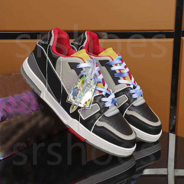2021 new trainer sneaker luxurys designers shoes platform genuine leather flat sports sneaker low rubber flat men designer casual shoes, Black
2021 new trainer sneaker luxurys designers shoes platform genuine leather flat sports sneaker low rubber flat men designer casual shoes, Black