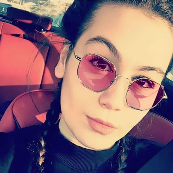 vintage square sunglasses women men shades retro classic black sun glasses female male designer 5115, White;black
vintage square sunglasses women men shades retro classic black sun glasses female male designer 5115, White;black