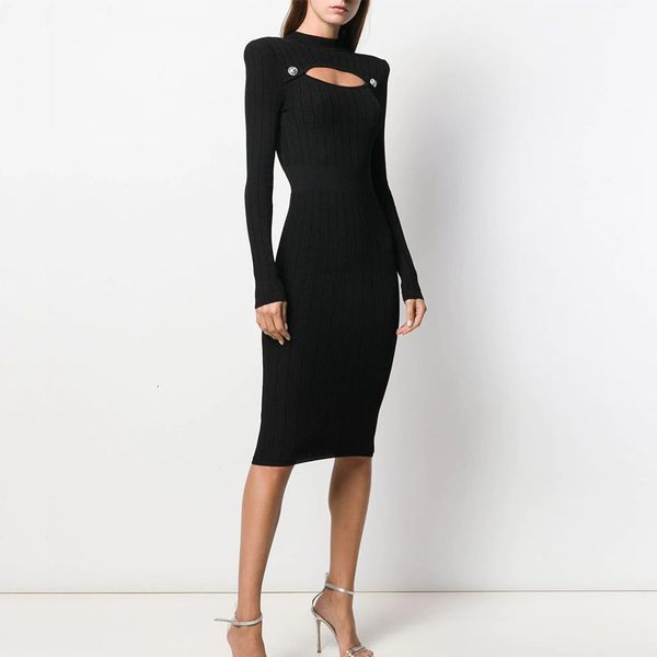 2020 early spring european and american new elegant style half turtleneck mid-length fashion solid color long sleeve slim fit sheath dr, White;black
2020 early spring european and american new elegant style half turtleneck mid-length fashion solid color long sleeve slim fit sheath dr, White;black
