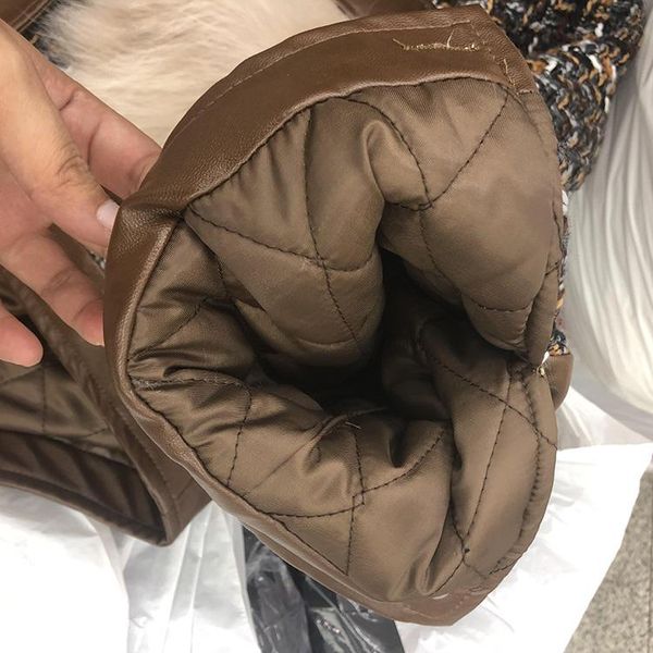women's coat cropped quilted coat 2020 autumn winter stand collar loose real fur patch pocket cotton-padded clothes jacket, Black
women's coat cropped quilted coat 2020 autumn winter stand collar loose real fur patch pocket cotton-padded clothes jacket, Black
