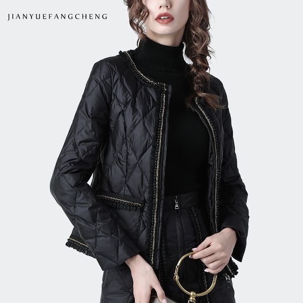 fashion o-neck black short down jacket women winter coat warm lightly high waist slim women' plus size duck down jackets y201026
fashion o-neck black short down jacket women winter coat warm lightly high waist slim women' plus size duck down jackets y201026