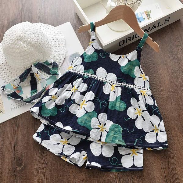 girls' clothing set 2020 summer cool children's clothes floral chiffon strap shorts straw hat 3 pieces baby infant clothing1, White
girls' clothing set 2020 summer cool children's clothes floral chiffon strap shorts straw hat 3 pieces baby infant clothing1, White