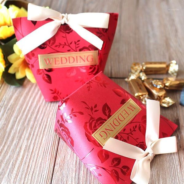 gift wrap red rose wedding favor boxes bags 10pcs paper candy box chocolate cookies bag packing party supplies with ribbon1
gift wrap red rose wedding favor boxes bags 10pcs paper candy box chocolate cookies bag packing party supplies with ribbon1