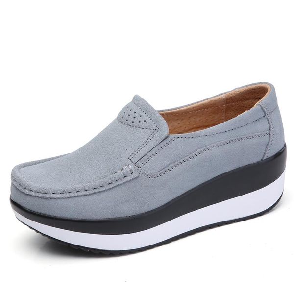 35-42 large size women's shoes new leather bottom shoes shake shoe cover feet thick bottom increased women's, Black
35-42 large size women's shoes new leather bottom shoes shake shoe cover feet thick bottom increased women's, Black