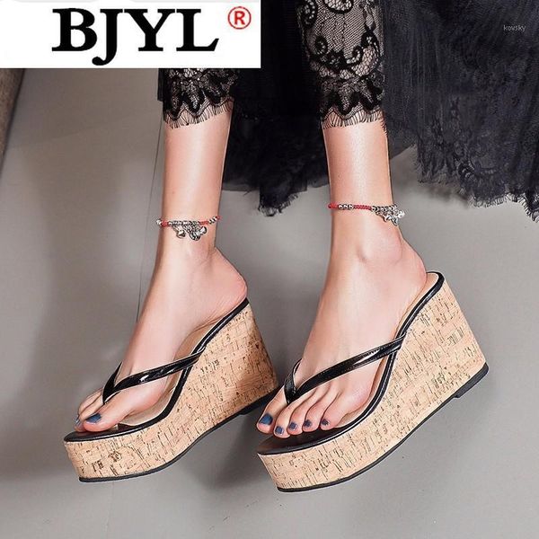 2021 summer new outdoor flip flops shallow platform wedges heel slippers women fashion high heels sandals female shoes1, Black
2021 summer new outdoor flip flops shallow platform wedges heel slippers women fashion high heels sandals female shoes1, Black