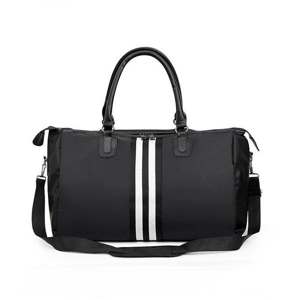 new travel bags waterproof large capacity hand shoulder bags fashion women weekend duffle bag handbags training sport black
new travel bags waterproof large capacity hand shoulder bags fashion women weekend duffle bag handbags training sport black