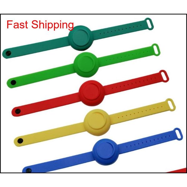 new home wristband hand dispenser kid silica gel hand sanitizer dispensing wearable dispenser pumps disinfect qylxfe bde_luck
new home wristband hand dispenser kid silica gel hand sanitizer dispensing wearable dispenser pumps disinfect qylxfe bde_luck