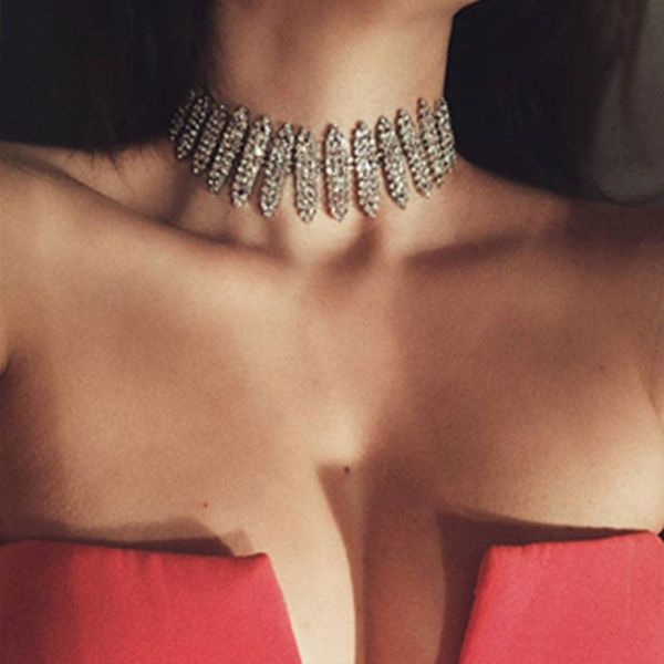 chokers palisade shape fashion woman neck chain necklaces shining full rhinestone jewellery clavicle wedding nightclub gift, Golden;silver
chokers palisade shape fashion woman neck chain necklaces shining full rhinestone jewellery clavicle wedding nightclub gift, Golden;silver