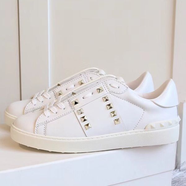 new designer rockstud untitled sneakers men women with golden willow colored nails casual shoes trainers fashion lace-up dress shoes, Black
new designer rockstud untitled sneakers men women with golden willow colored nails casual shoes trainers fashion lace-up dress shoes, Black