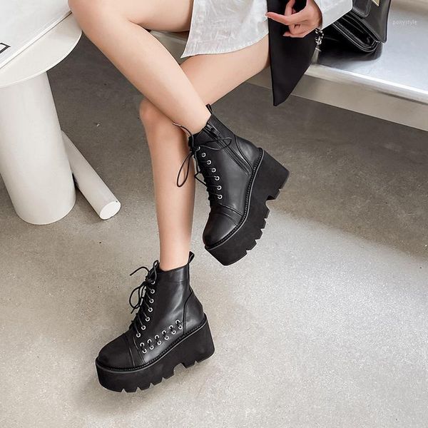boots platform patent leather women autumn punk motorcycle block heel gothic shoes ankle ljb209-11, Black
boots platform patent leather women autumn punk motorcycle block heel gothic shoes ankle ljb209-11, Black