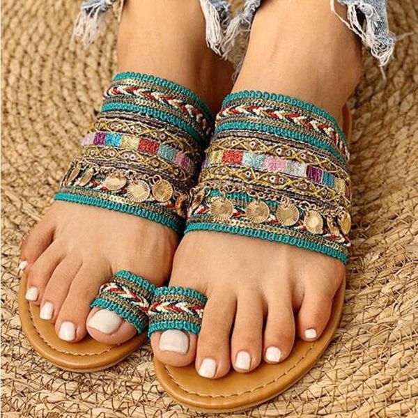 new women fashion beach slippers slides summer shoes flat flat sandals outdoor female casual shoes zapatos mujer size 35-43, Black
new women fashion beach slippers slides summer shoes flat flat sandals outdoor female casual shoes zapatos mujer size 35-43, Black