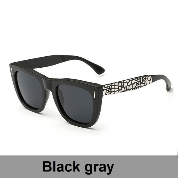 2021 new plastic and metal sunglasses women men mirror sun glasses driving cool shade wd8083 btcs, White;black
2021 new plastic and metal sunglasses women men mirror sun glasses driving cool shade wd8083 btcs, White;black