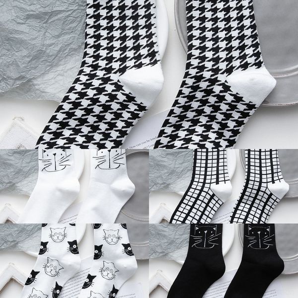 vshmo 2020 autumn and children's winter women's harajuku mid-calf stockings cotton cott socks bird grid black and white striped ca
vshmo 2020 autumn and children's winter women's harajuku mid-calf stockings cotton cott socks bird grid black and white striped ca