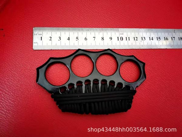 2021 finger tiger four-finger self-defense weapon four-finger self-defense non-slip hand support aluminum alloy self-defense equipment
2021 finger tiger four-finger self-defense weapon four-finger self-defense non-slip hand support aluminum alloy self-defense equipment