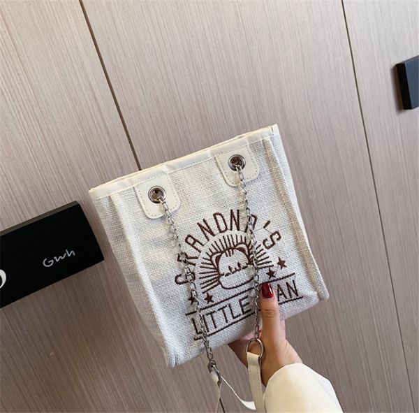 New Cute Ladies Bag Fashion Chain Single Shoulder Large Capacity Canvas Bag PH-P.D.A20061945
New Cute Ladies Bag Fashion Chain Single Shoulder Large Capacity Canvas Bag PH-P.D.A20061945