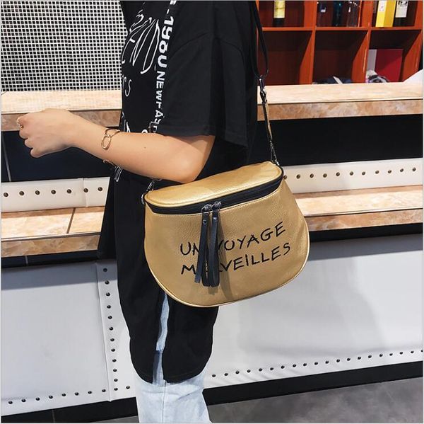 new fashion female bags 2020 designer women pu leather wide strap shoulder bags women messenger with letter
new fashion female bags 2020 designer women pu leather wide strap shoulder bags women messenger with letter
