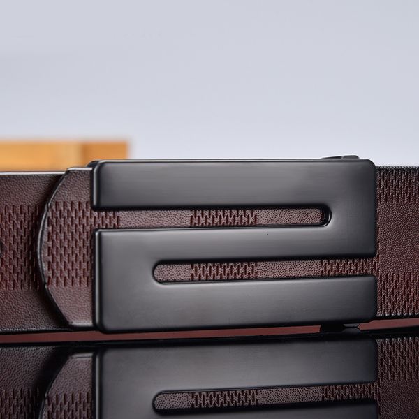 2021 new brand men's high-quality women's casual white belt, exquisite fashion s-shaped buckle design. u51u, Black;brown
2021 new brand men's high-quality women's casual white belt, exquisite fashion s-shaped buckle design. u51u, Black;brown
