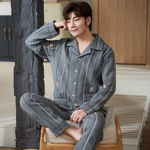 winter pijama hombre 3 layer cotton plus size long sleeves sleepwear cardigan grey pajamas luxury home clothing, Black;brown
winter pijama hombre 3 layer cotton plus size long sleeves sleepwear cardigan grey pajamas luxury home clothing, Black;brown
