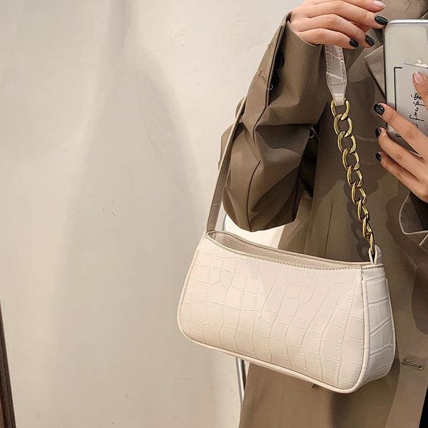 shoulder bags 2021 spring trendy fashion ladies texture one-shoulder underarm bag high-quality simple hand-carried small square female
shoulder bags 2021 spring trendy fashion ladies texture one-shoulder underarm bag high-quality simple hand-carried small square female