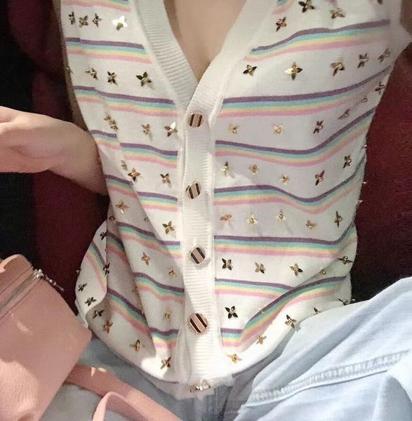 quality new sweater female loose-fitting student four-leaf clover-patterned beaded knit cardigan vest, White
quality new sweater female loose-fitting student four-leaf clover-patterned beaded knit cardigan vest, White