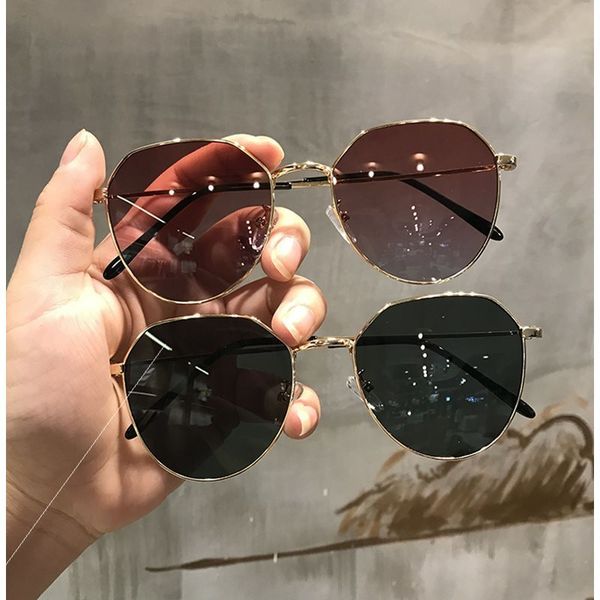 lman, spirit boy, glasses, social man's fashion, red trampy, super cool special equipment, creative personality and girl style m, White;black
lman, spirit boy, glasses, social man's fashion, red trampy, super cool special equipment, creative personality and girl style m, White;black