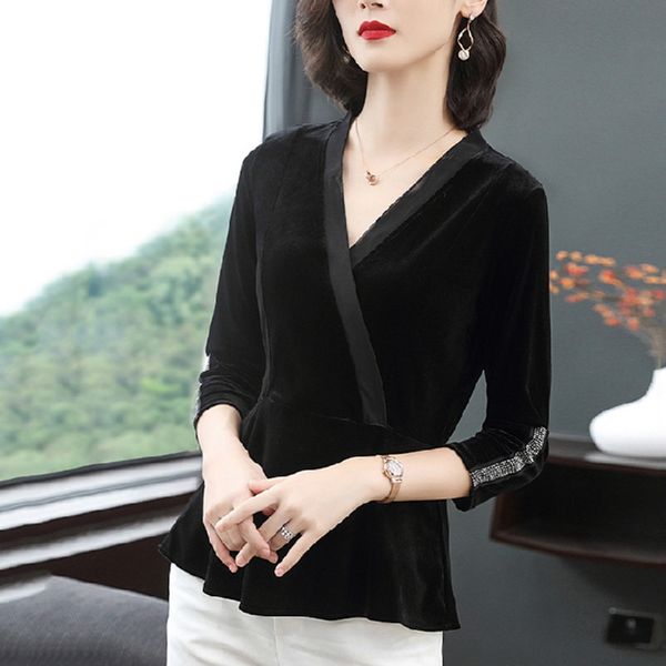 black v-neck autumn for women's slim fit and close waist long sleeve european fashionable foreign style t-shirt close-fitting sticker t, White
black v-neck autumn for women's slim fit and close waist long sleeve european fashionable foreign style t-shirt close-fitting sticker t, White