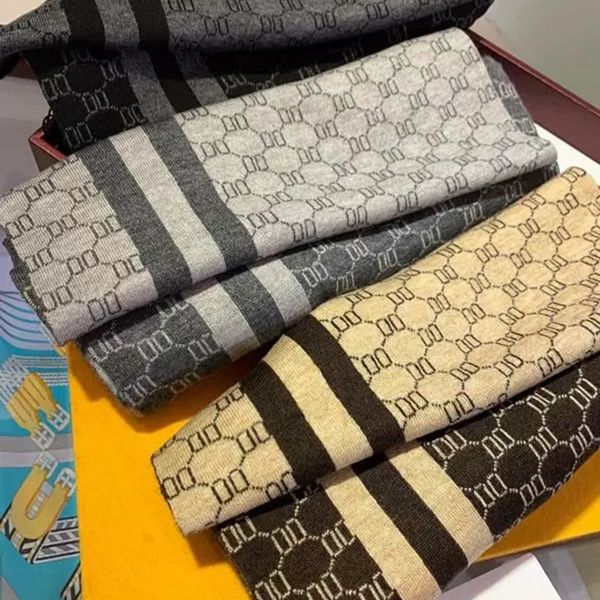 designer 2021 knitted spring winter man scarf plaid warm cashmere scarves shawls luxury brand neck bandana pashmina lady wrap, Blue;gray
designer 2021 knitted spring winter man scarf plaid warm cashmere scarves shawls luxury brand neck bandana pashmina lady wrap, Blue;gray