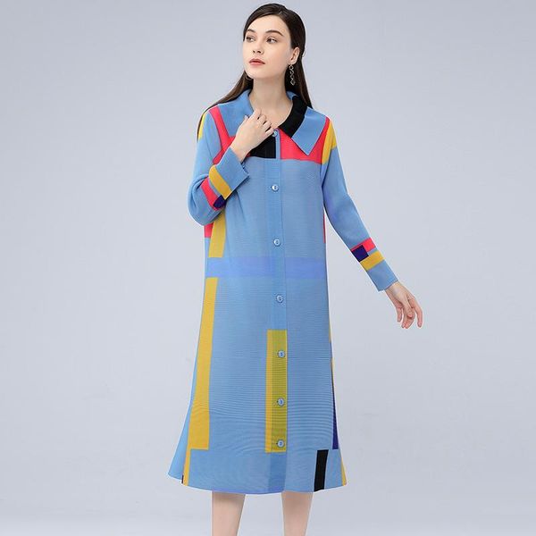 women's trench coats pleated fashion age reducing windbreaker medium length spring and autumn print contrast shirt collar long sleeve b, Tan;black
women's trench coats pleated fashion age reducing windbreaker medium length spring and autumn print contrast shirt collar long sleeve b, Tan;black