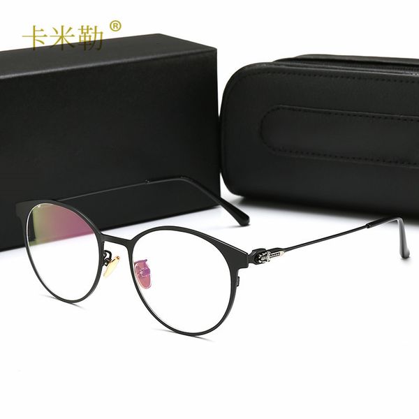 new flat metal lens fashion eyeglass frame can be equipped with myopia 8095 kml-designer, White;black
new flat metal lens fashion eyeglass frame can be equipped with myopia 8095 kml-designer, White;black