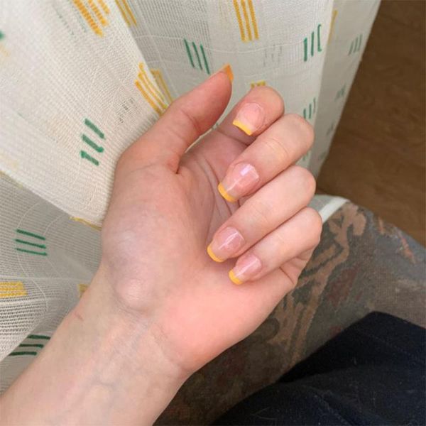 24pcs/box yellow-edged french simple wear fake nails press on finished patch full cover mid-length size artificial false, Red;gold
24pcs/box yellow-edged french simple wear fake nails press on finished patch full cover mid-length size artificial false, Red;gold