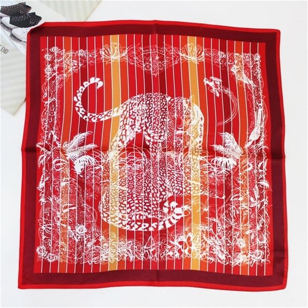 pobing 100% pure silk scarf for ladies zebra leopard print square scarves small head handkerchief wholesale hijab wraps 53x53cm y201007, Blue;gray
pobing 100% pure silk scarf for ladies zebra leopard print square scarves small head handkerchief wholesale hijab wraps 53x53cm y201007, Blue;gray