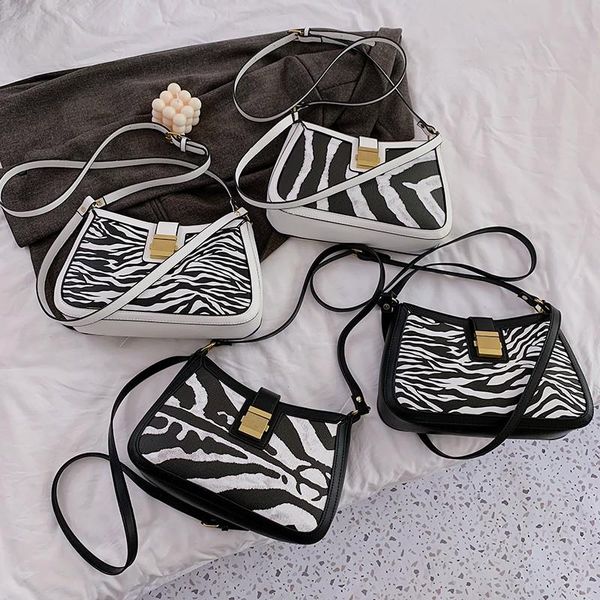 luxury women handbag designer bags female small flap crossbody handbags clutch purse ladies shoulder messenger bags sac a main
luxury women handbag designer bags female small flap crossbody handbags clutch purse ladies shoulder messenger bags sac a main