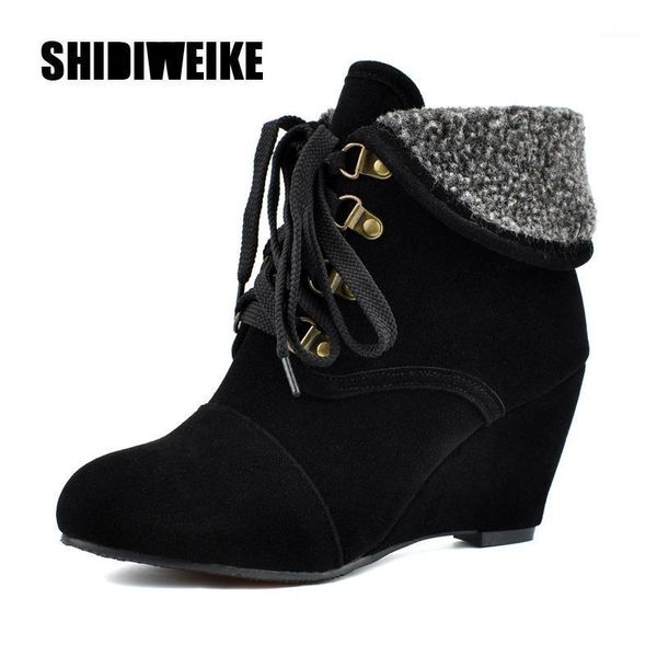 boots 2021 winter slope heel mao ankle women's high suede warm snow cotton v7961, Black
boots 2021 winter slope heel mao ankle women's high suede warm snow cotton v7961, Black
