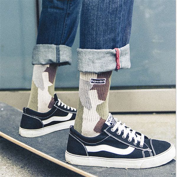 men's fashion popular socks autumn and winter middle socks sport style embroidery cotton skateboard socks packaging alone size 39-46, Black
men's fashion popular socks autumn and winter middle socks sport style embroidery cotton skateboard socks packaging alone size 39-46, Black