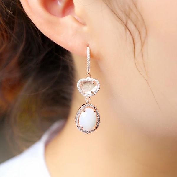 hoop & huggie 2021 obsede fashion oval cubic zircon earring white austrian stone crystal jewelry for women charm two colors ornament, Golden;silver
hoop & huggie 2021 obsede fashion oval cubic zircon earring white austrian stone crystal jewelry for women charm two colors ornament, Golden;silver