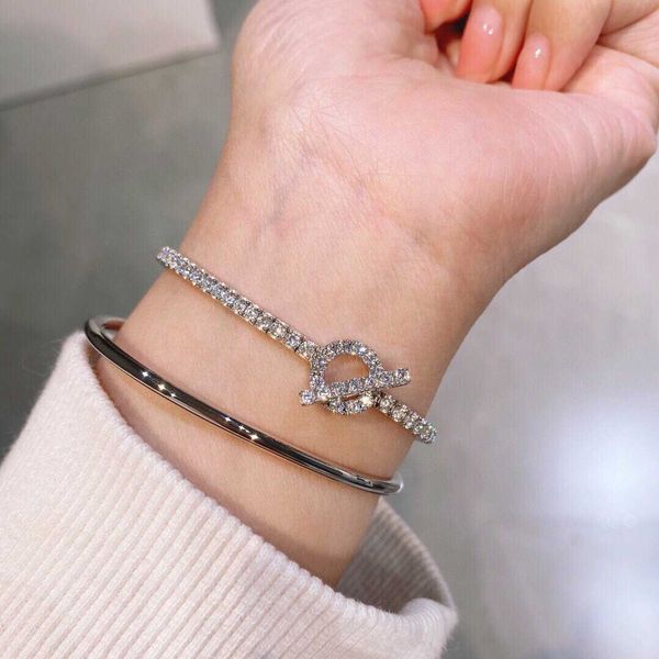 luxury quality s925 silver charm bangle pendant bracelet with ol clasp design in silver color for women wedding jewelry gift have box stamp, Black
luxury quality s925 silver charm bangle pendant bracelet with ol clasp design in silver color for women wedding jewelry gift have box stamp, Black
