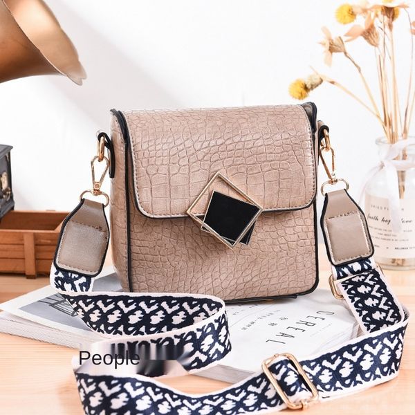 2020 new classic stone pattern shoulder bucket bucket trend versatile one shoulder bag simple trend slant across pu women's bag yzt9b
2020 new classic stone pattern shoulder bucket bucket trend versatile one shoulder bag simple trend slant across pu women's bag yzt9b
