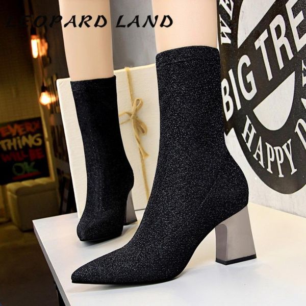 boots leopard land slim nightclub short tube women's thick heel high pointed sequined cloth shiny ds-336-2, Black
boots leopard land slim nightclub short tube women's thick heel high pointed sequined cloth shiny ds-336-2, Black