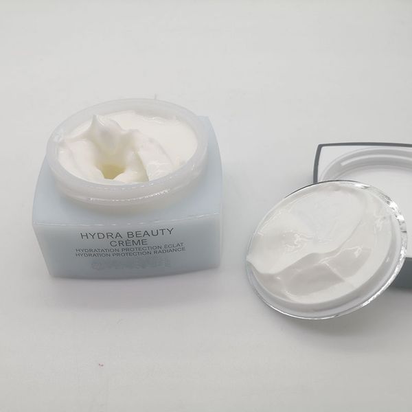 cc creams code 7501 hydra beauty ch creme hydrataion protection eclat hydration radiance poids net 50g 1.7oz r b
cc creams code 7501 hydra beauty ch creme hydrataion protection eclat hydration radiance poids net 50g 1.7oz r b