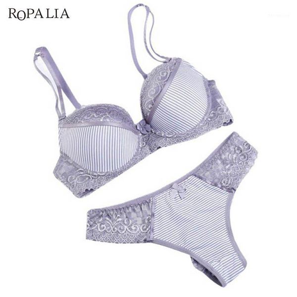 *ropalia fashion lady bra brief sets lace push up bra set women underwear girl lingerie*1, Red;black
*ropalia fashion lady bra brief sets lace push up bra set women underwear girl lingerie*1, Red;black