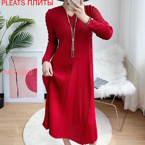 casual dresses miyake pleated dress long sleeves elegant temperament pleats vestido de mujer robes robe femme vestidos, Black;gray
casual dresses miyake pleated dress long sleeves elegant temperament pleats vestido de mujer robes robe femme vestidos, Black;gray