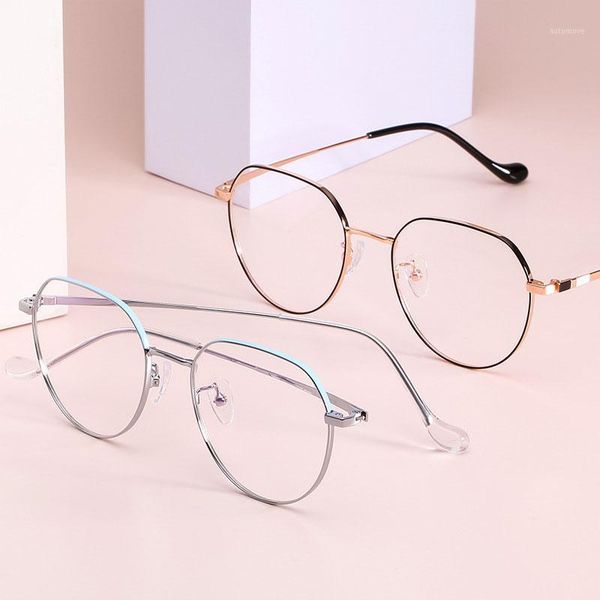 the new metal full-frame glasses personality trend men and women flat glasses can be equipped with myopia frame.1, Black
the new metal full-frame glasses personality trend men and women flat glasses can be equipped with myopia frame.1, Black