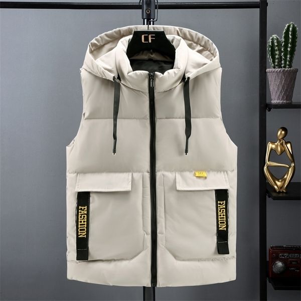 2020 new winter vest men casual winter waterproof warm hooded big pockets sleeveless coat hat detachable plus size lj201217, Black;white
2020 new winter vest men casual winter waterproof warm hooded big pockets sleeveless coat hat detachable plus size lj201217, Black;white