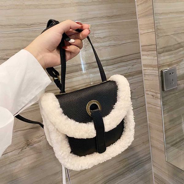 2021 designer ladies shoulder bags coin purse handbag messenger bag wool bag classic shoulder bag backpack high quality
2021 designer ladies shoulder bags coin purse handbag messenger bag wool bag classic shoulder bag backpack high quality