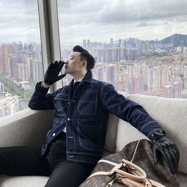 daio ethan korean design autumn winter denim work wear solid color hunting jacket coat
daio ethan korean design autumn winter denim work wear solid color hunting jacket coat